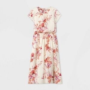 WOMEN'S Floral Print Short Sleeve Cinched Waist
Dress - A New Day™ Cream